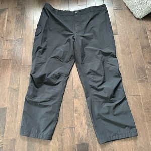 Like new men’s Gore-Tex Cabel’s waterproof pants